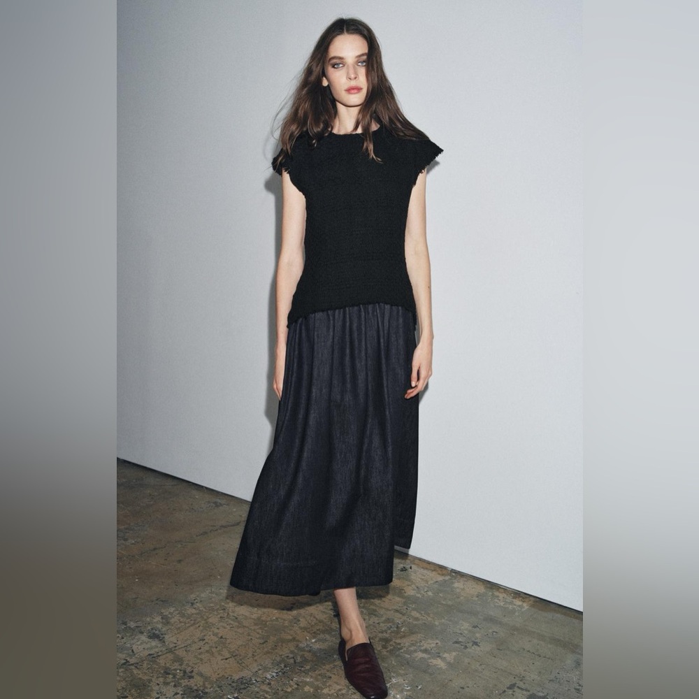 Elegant Black Maxi Skirt